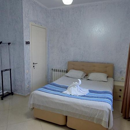 Hotel Ergo Batumi Luaran gambar