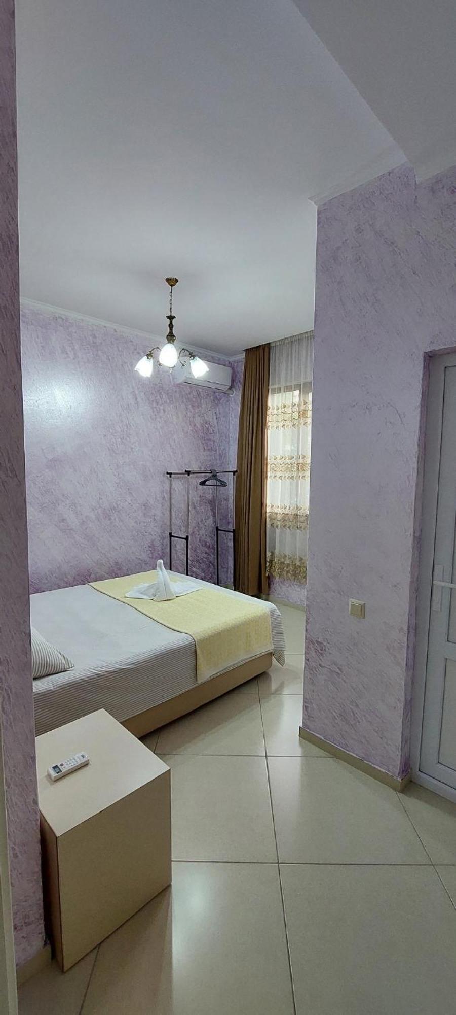 Hotel Ergo Batumi Luaran gambar