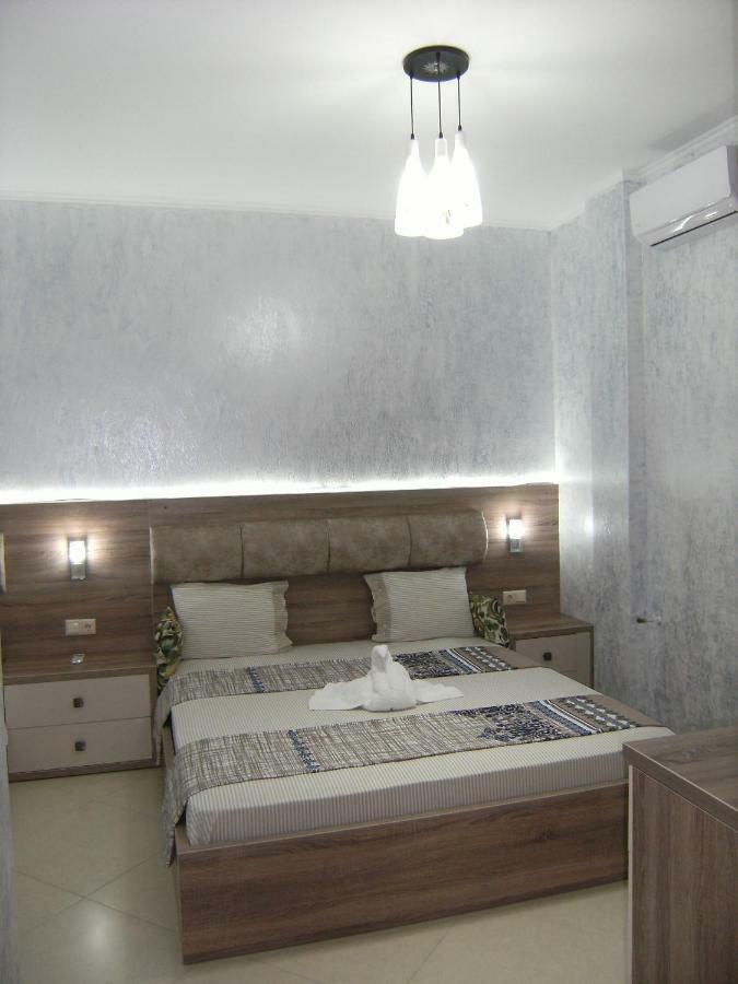 Hotel Ergo Batumi Luaran gambar
